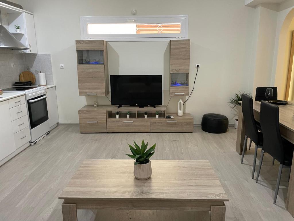 Triptolemus Stay Inn Elefsina Luaran gambar